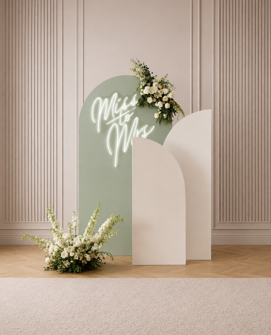 Without Balloon Garland Signature